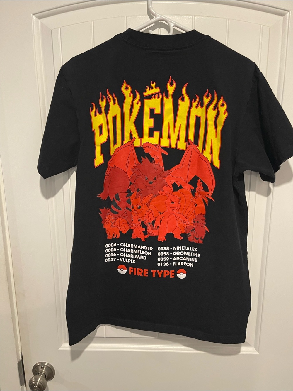 Pokemon Fire Type Charizard Double Sided Graphic Tee Black Medium - Picture 3 of 3